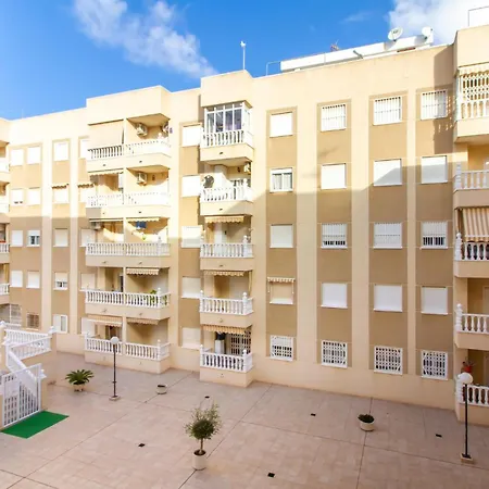 Appartement Amazing In With Wifi, 1 Bedrooms&outdoor Swimming Pool *