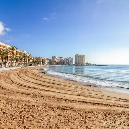 Appartement Amazing In With Wifi, 1 Bedrooms&outdoor Swimming Pool