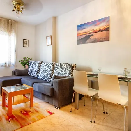 1 Bedroom Cozy In