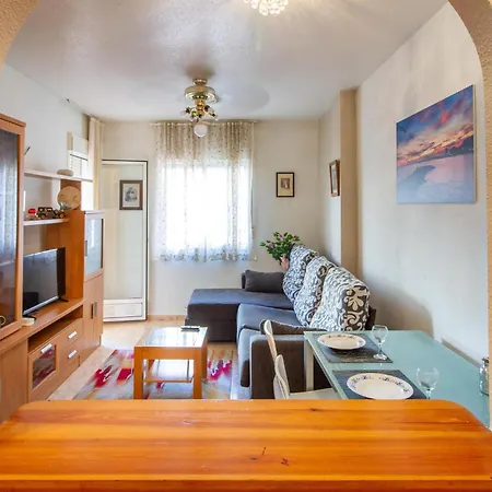 1 Bedroom Cozy In *