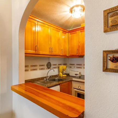 1 Bedroom Cozy In Apartment