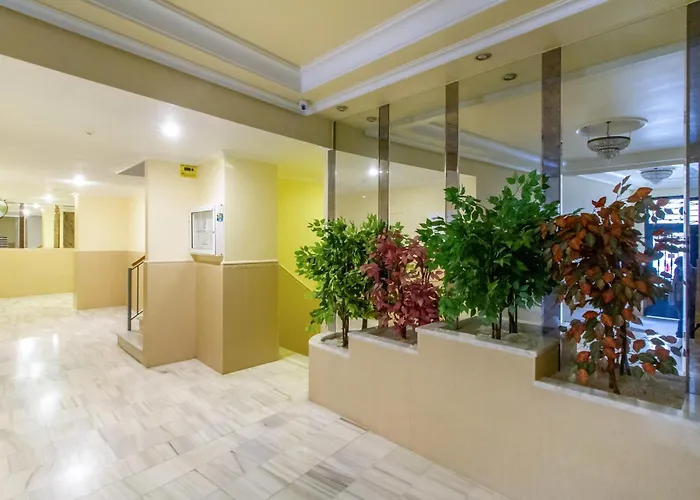 Apartment 1 Bedroom Cozy In